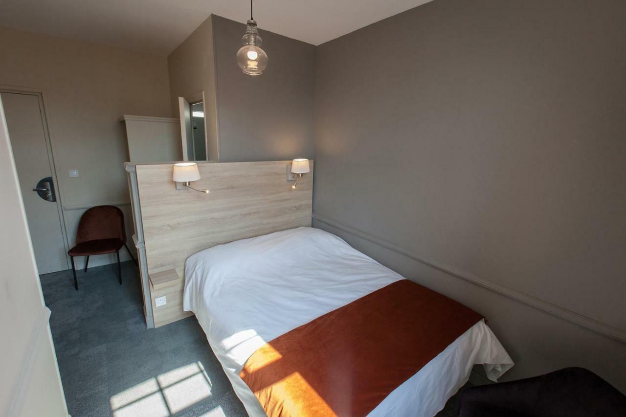 Logis - Hostellerie & Restaurant Du Marche Le Cateau-Cambresis Eksteriør billede
