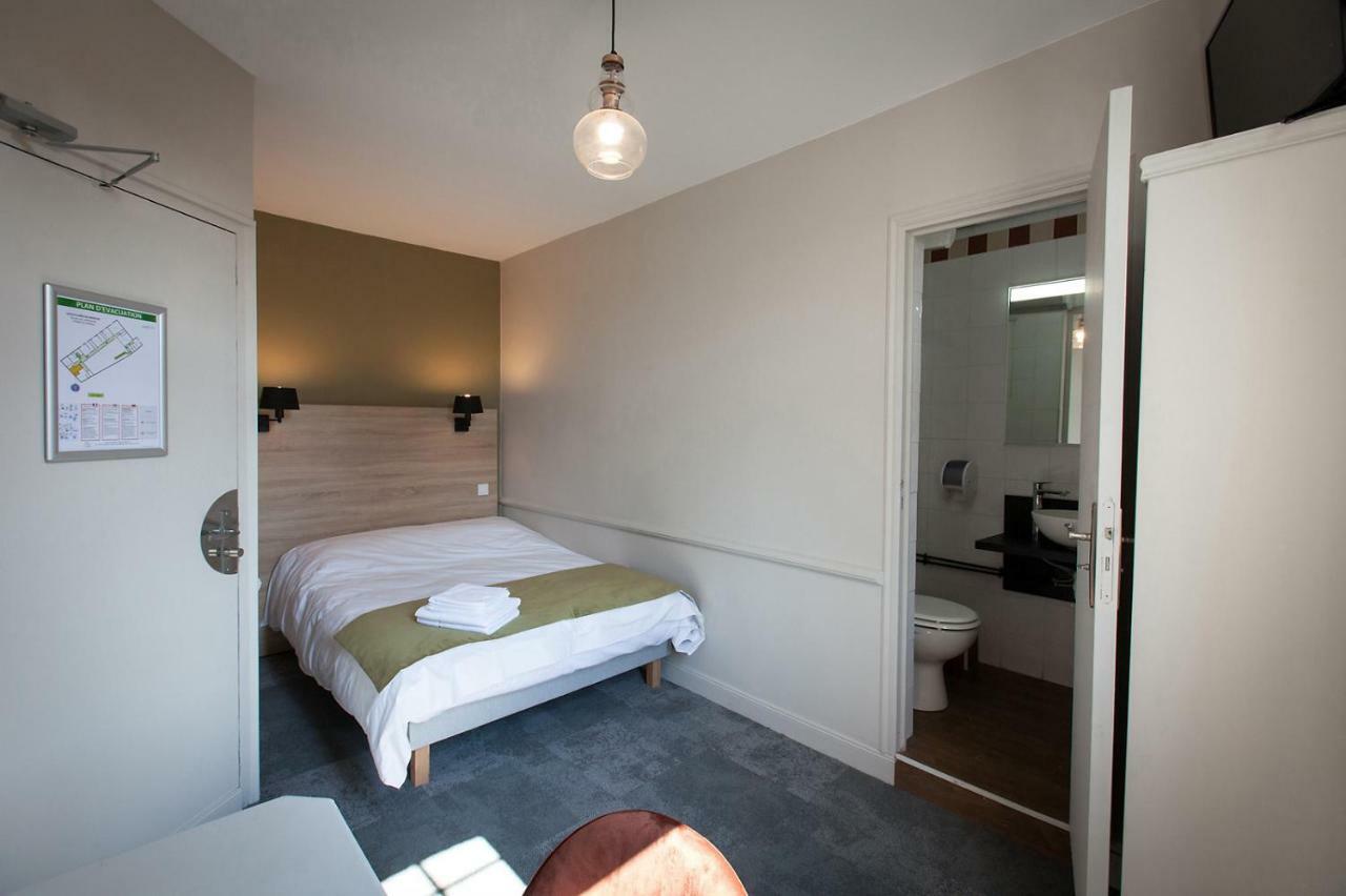 Logis - Hostellerie & Restaurant Du Marche Le Cateau-Cambresis Eksteriør billede